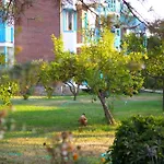 فندق Yonca