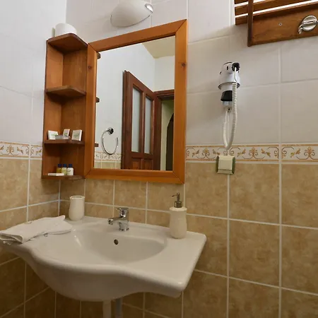 Yonca Otel